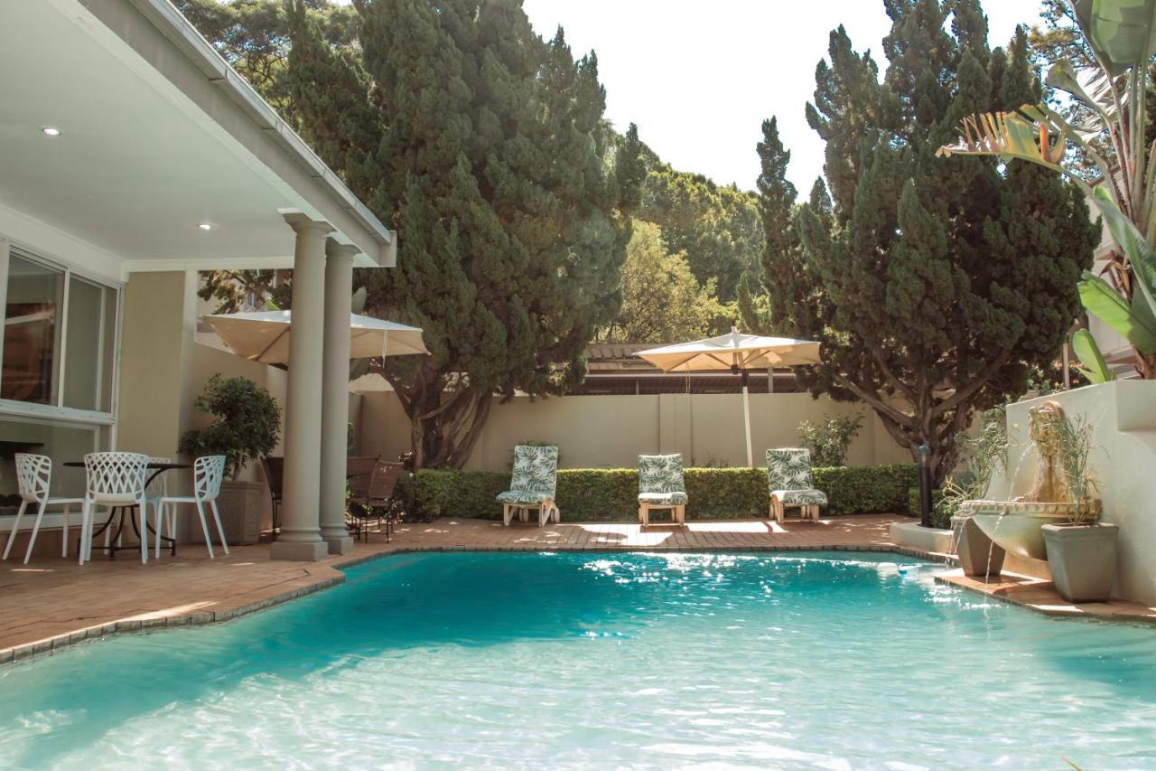 סנדטון Villa Via Executive Suites With Power Back-Up מראה חיצוני תמונה