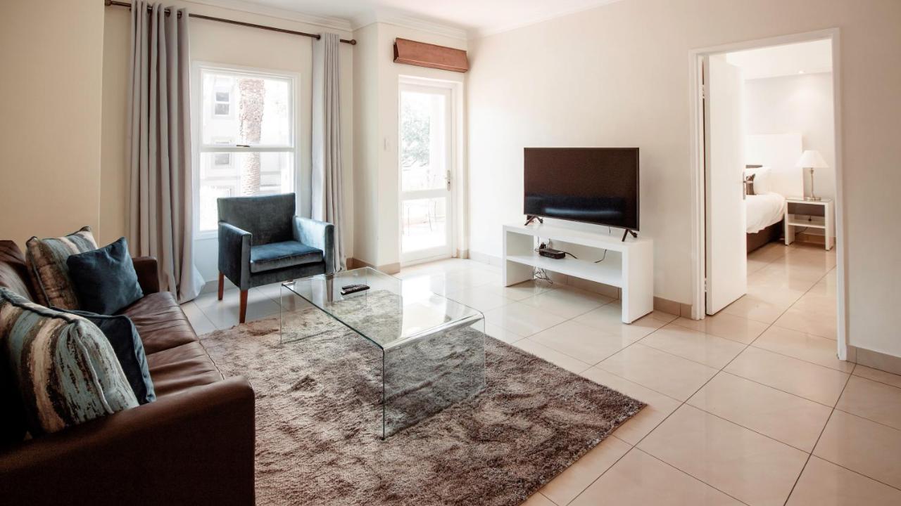 סנדטון Villa Via Executive Suites With Power Back-Up מראה חיצוני תמונה